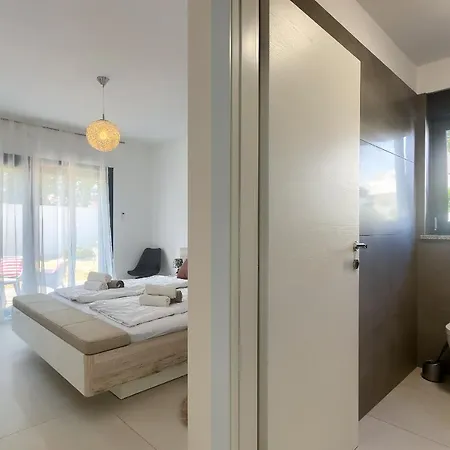 Valdo By Istra Vacation Villa *