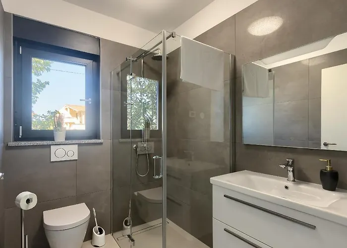 Valdo Βίλα Marčana